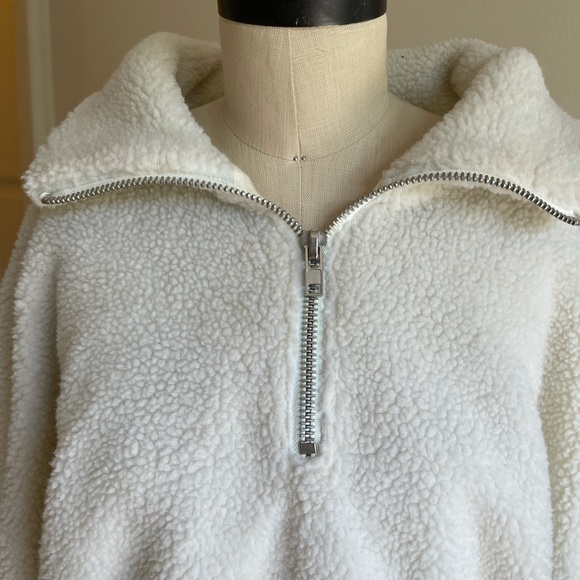 Revolve LPA Quinn Pullover Jacket - Picture 3 of 8
